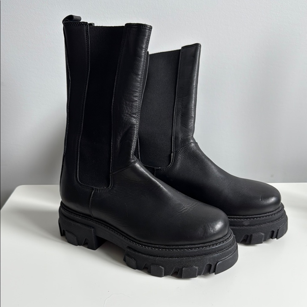 Black Chunky Platform Boots